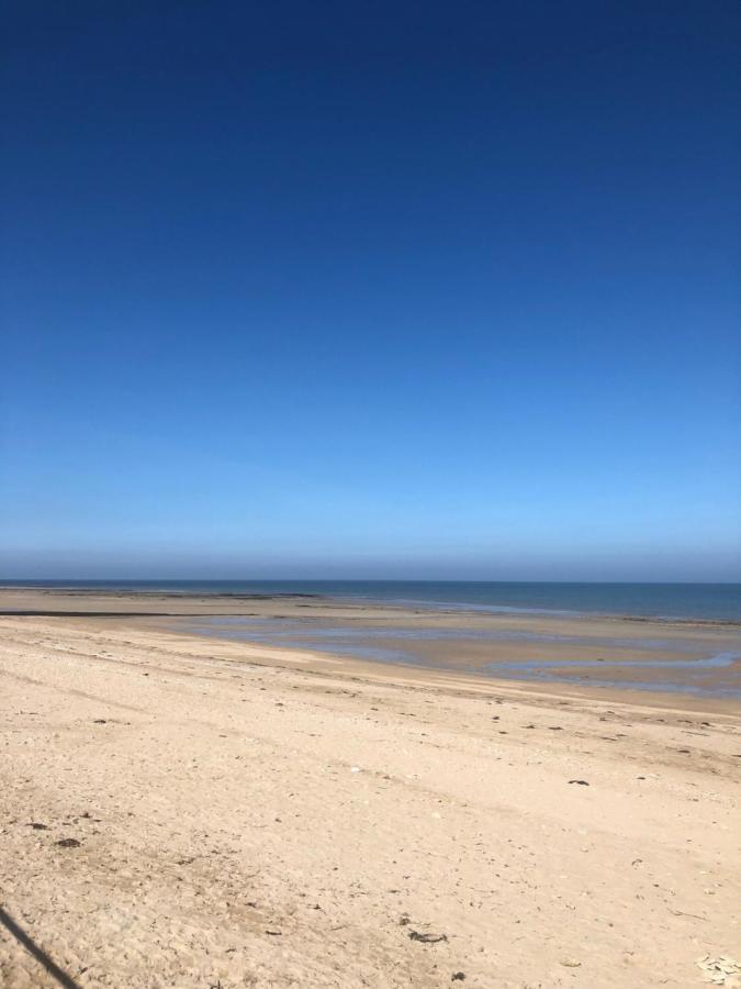 Le Spot, Appartement Spacieux A 30M De La Mer 45M2 Luc-sur-Mer Exterior foto
